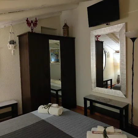 La Mansarda Di Ninni Apartment