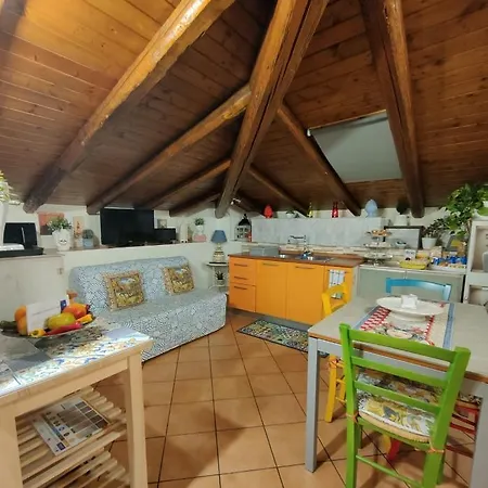 Apartment La Mansarda Di Ninni *